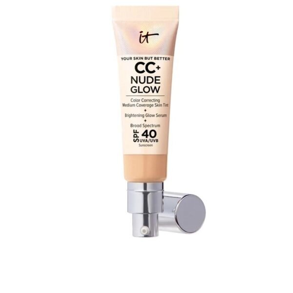 Bilde av Kremet foundation It Cosmetics CC+ Nude Glow Medium Spf 40 32 ml - Kjøp It Cosmetics produkter online.